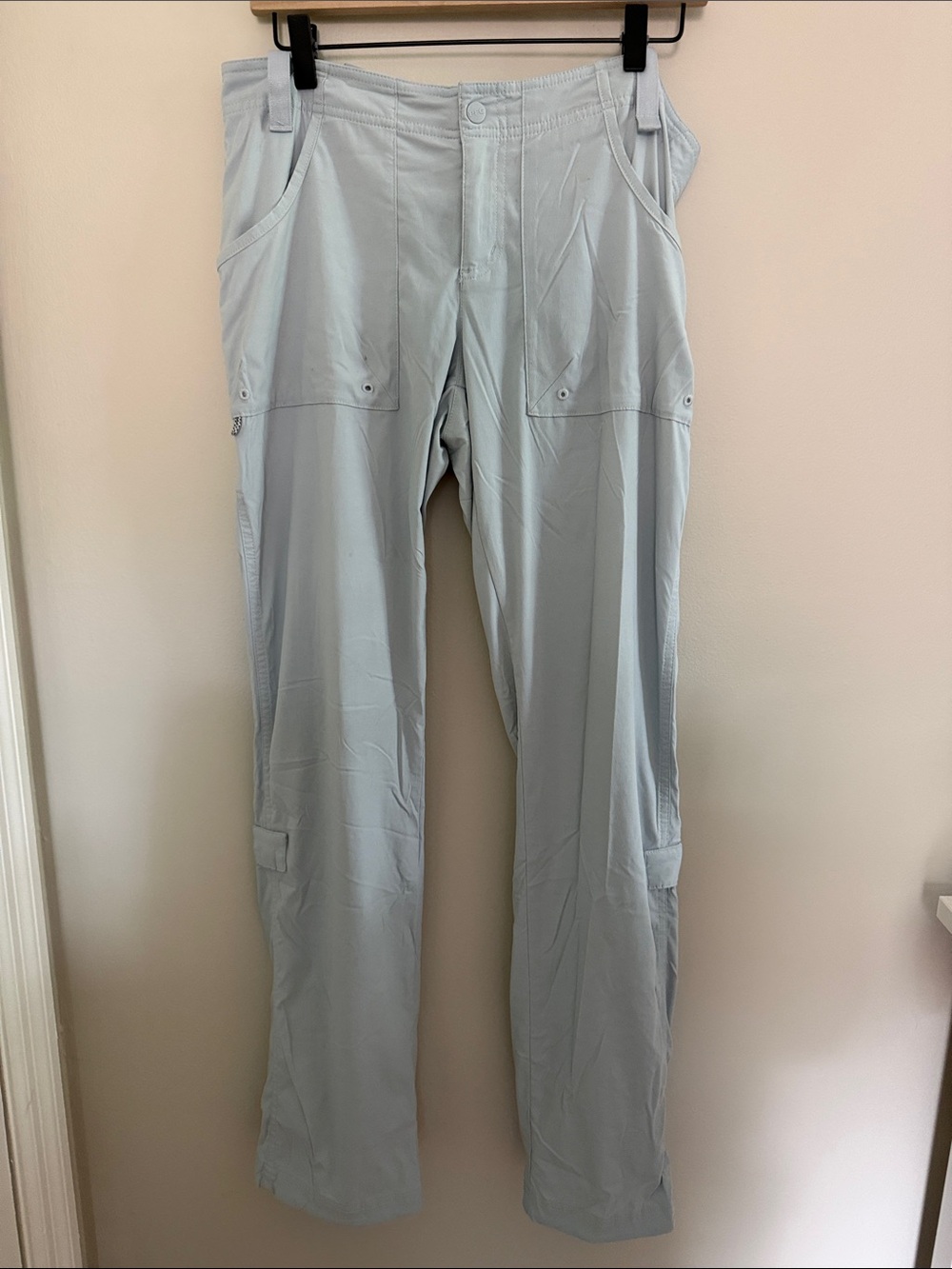 Columbia Light Blue Women’s Cargo Track Pants